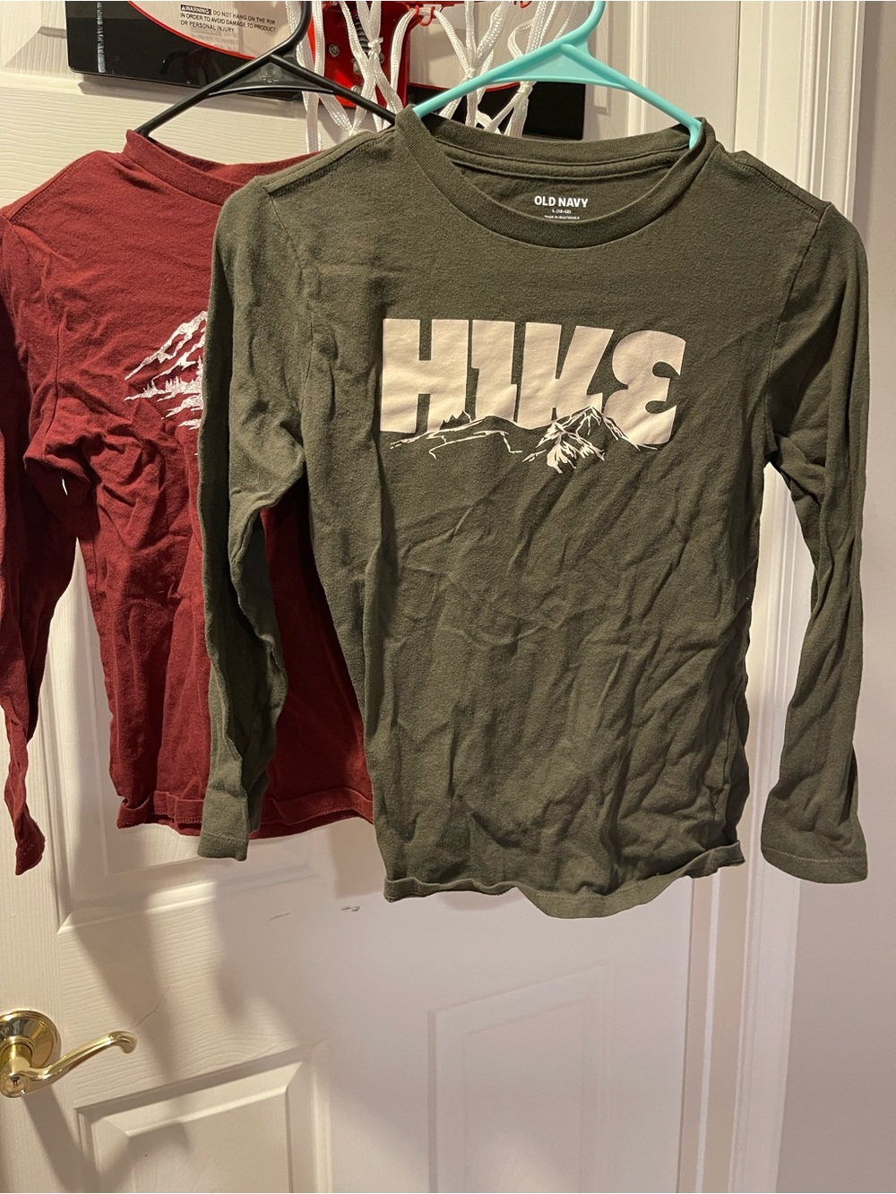 Old Navy Long-Sleeve Kids Tee with Graphics (2) 🚨